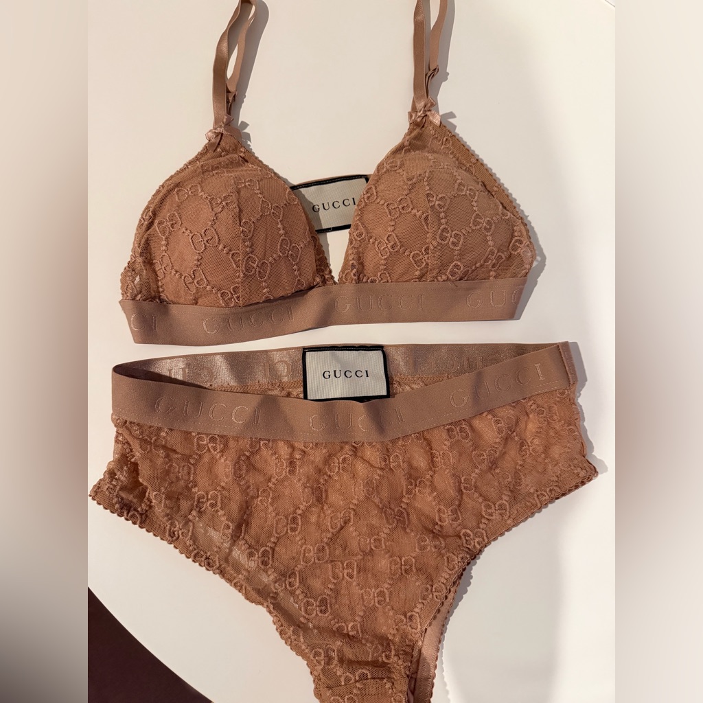 New Gucci Lace Bralette And Brief Set In Warm Camel